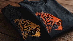 双虎图案黑色T恤展示