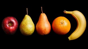 多彩水果排列展示