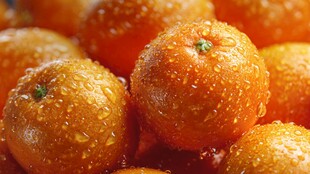 水润饱满的新鲜橘子