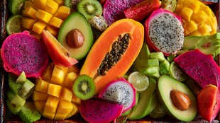 缤纷多彩的美味水果拼盘