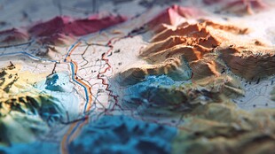 立体地形图展现山川脉络